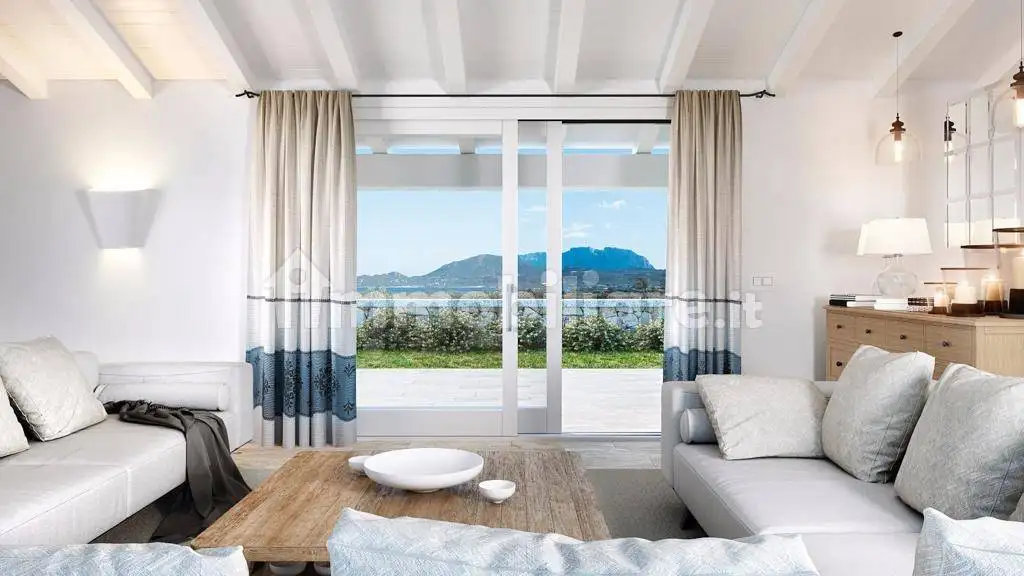 Villa in vendita a Olbia
