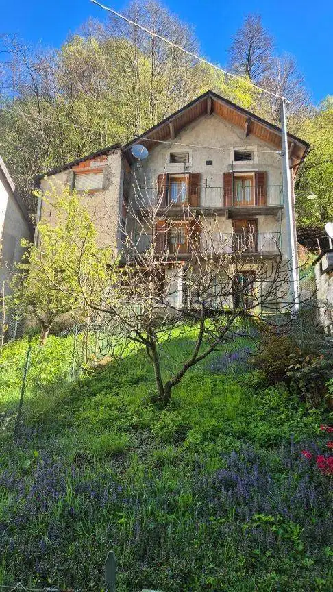 Villa in vendita a Cravagliana