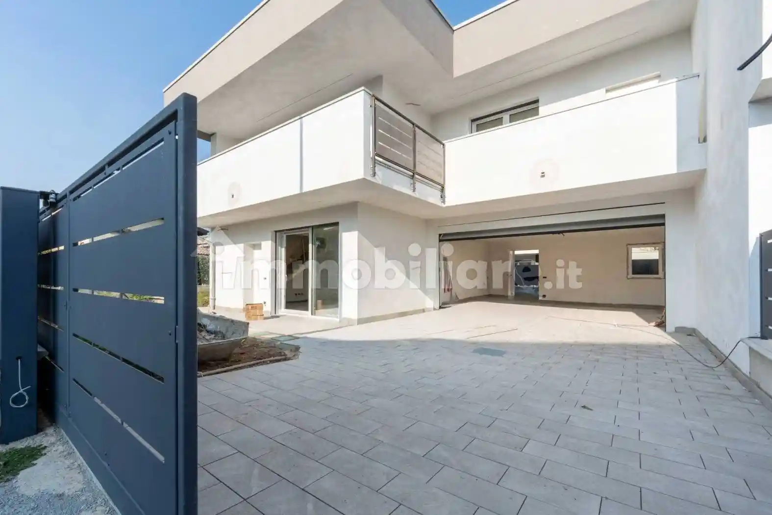 Villa in vendita a Uboldo