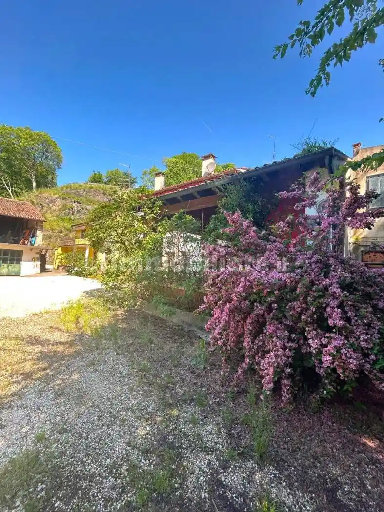 Rustico - Casale in vendita a Gambellara