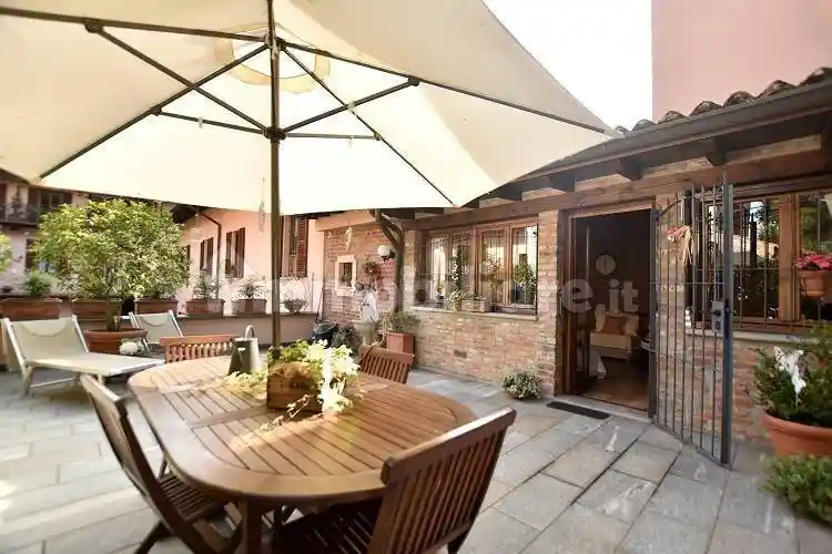 Casa indipendente in vendita a Abbiategrasso