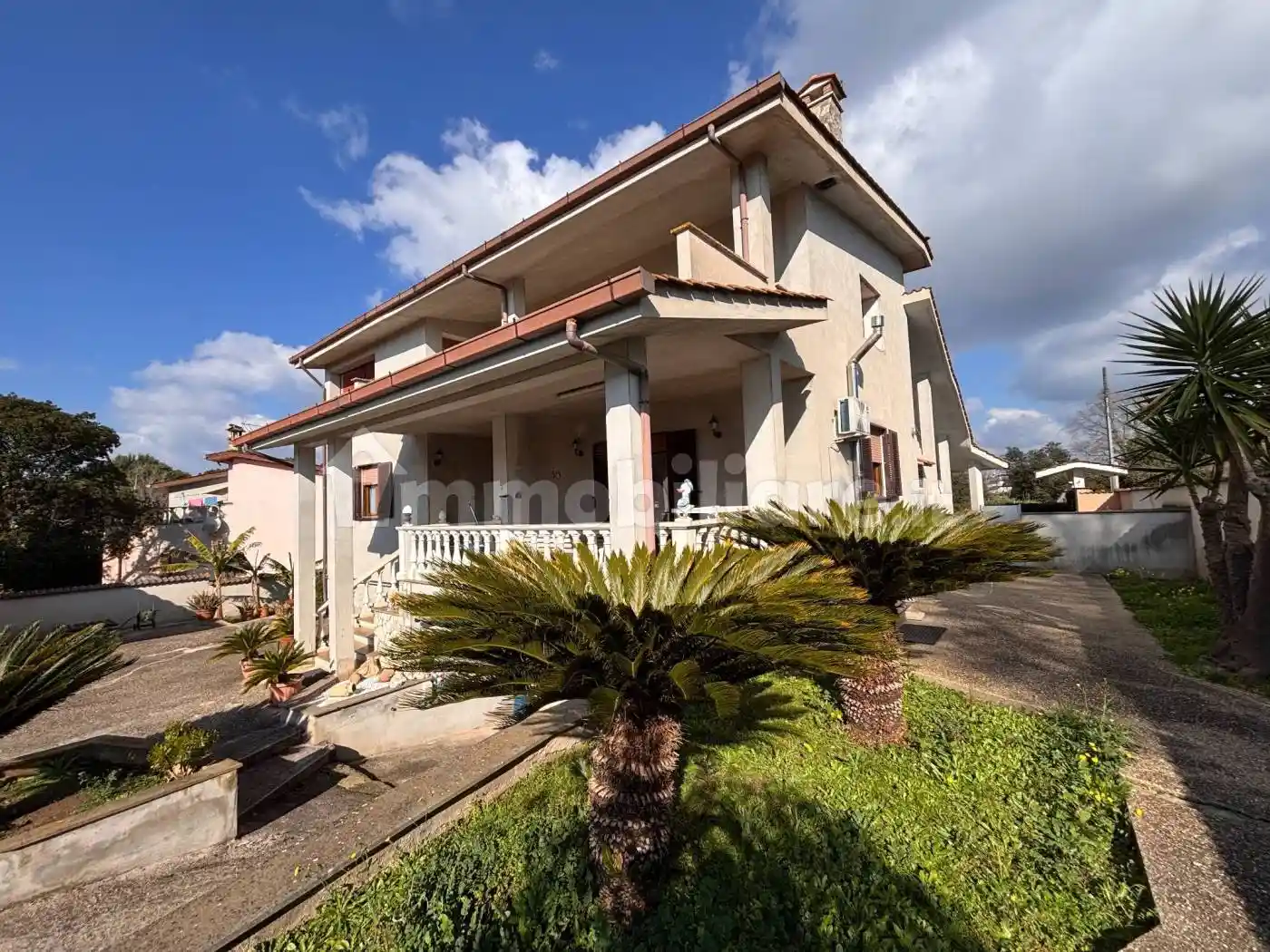 Villa in vendita a Aprilia