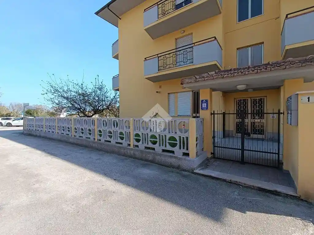 Quadrilocale via Giambattista Pergolesi 1, Borgo Santa Maria Immacolata, Pineto - foto 3