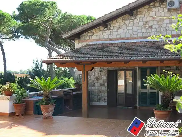 Appartamento in vendita a Fondi