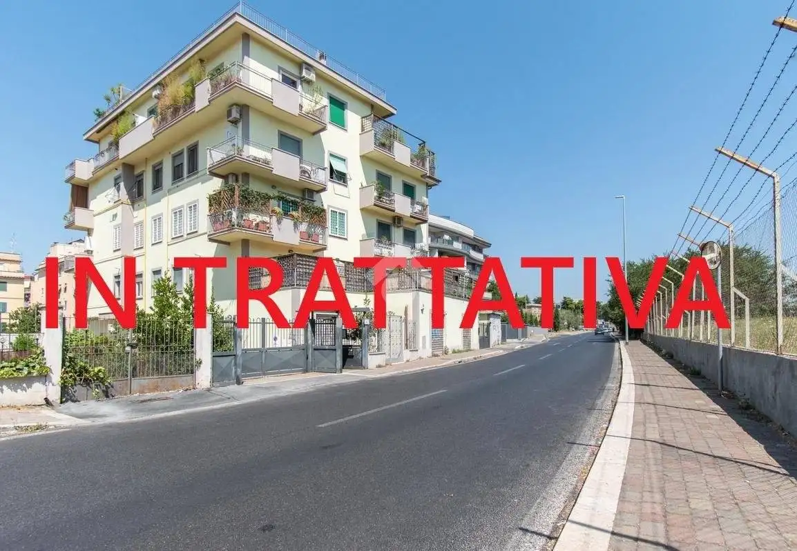 Appartamento in vendita a Roma