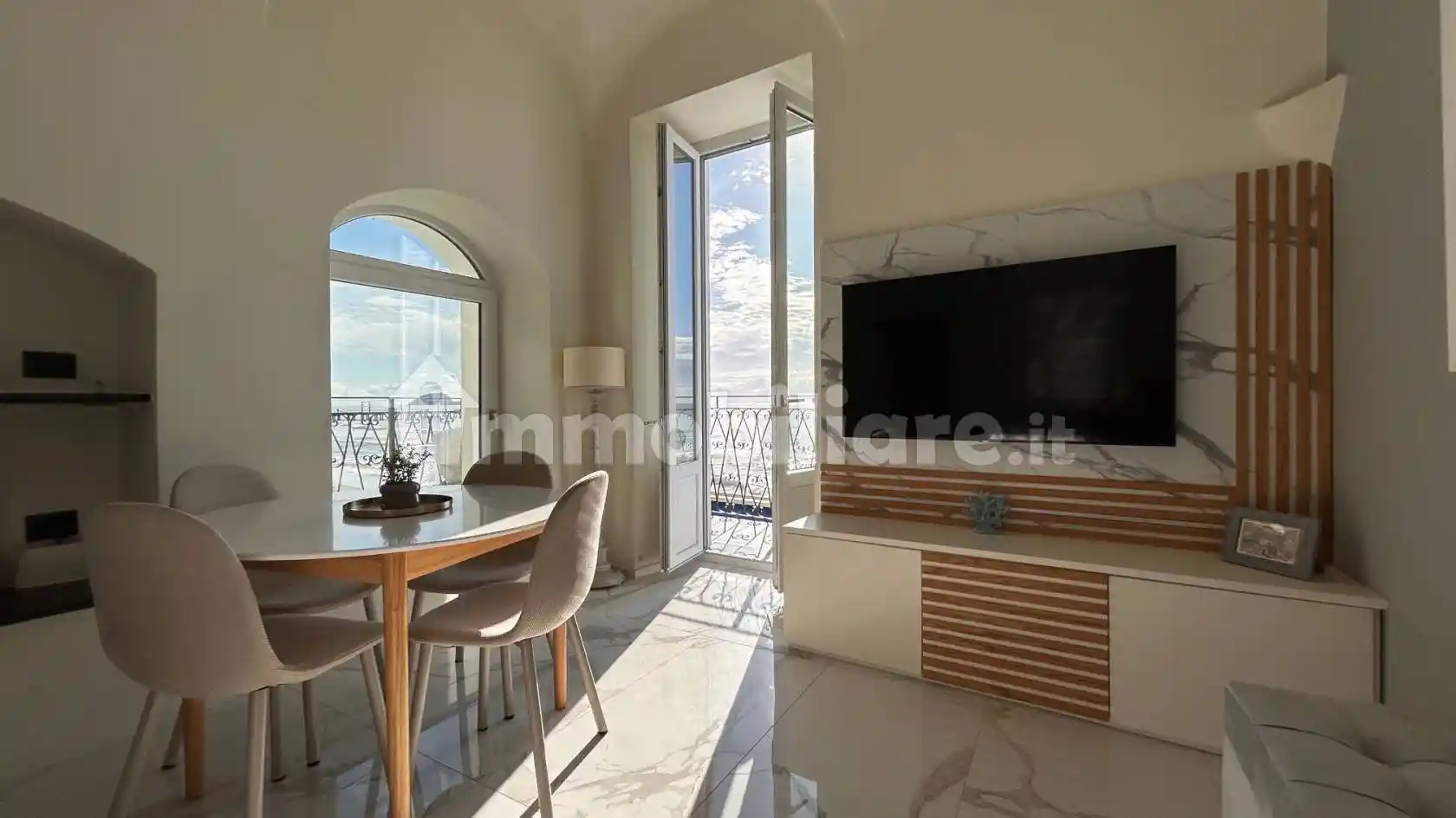 Trilocale Vico Berno 5, Centro, Alassio - foto 2