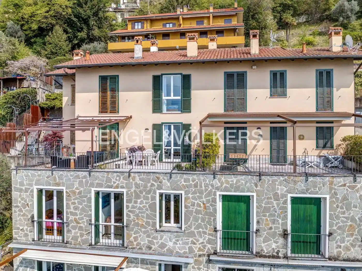 Bilocale ottimo stato, su più livelli, Fiumelatte, Varenna - foto 2