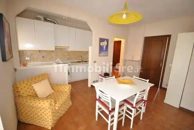 Bilocale buono stato, primo piano, Borgo Piave, Corso Europa, Zona Ferrero, Alba - foto 5