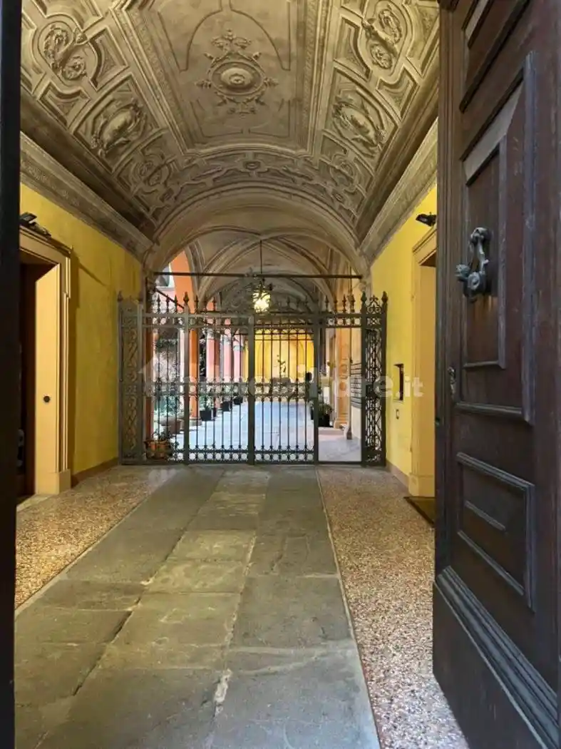 Appartamento in vendita a Bologna