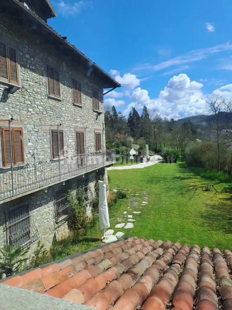 Villa in vendita a Bistagno
