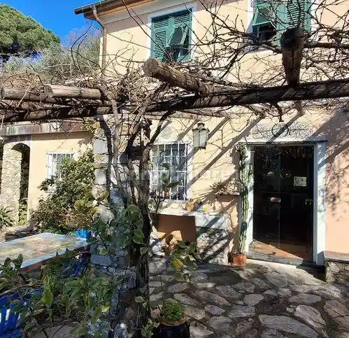 Villa in vendita a Rapallo