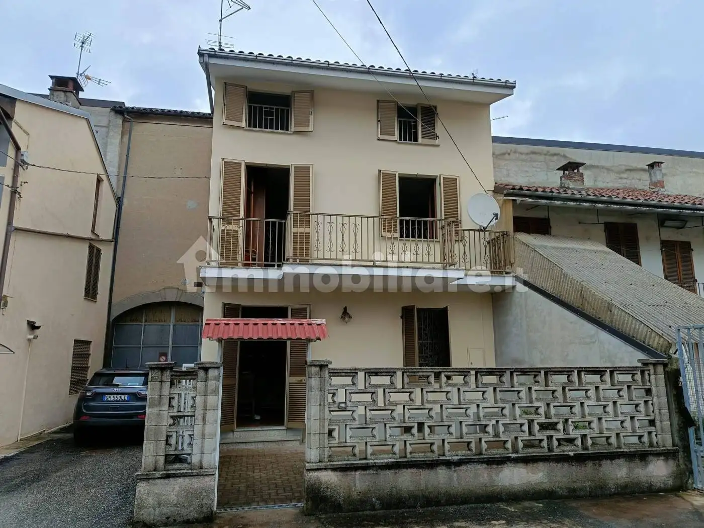 Villa in vendita a Villanova Monferrato