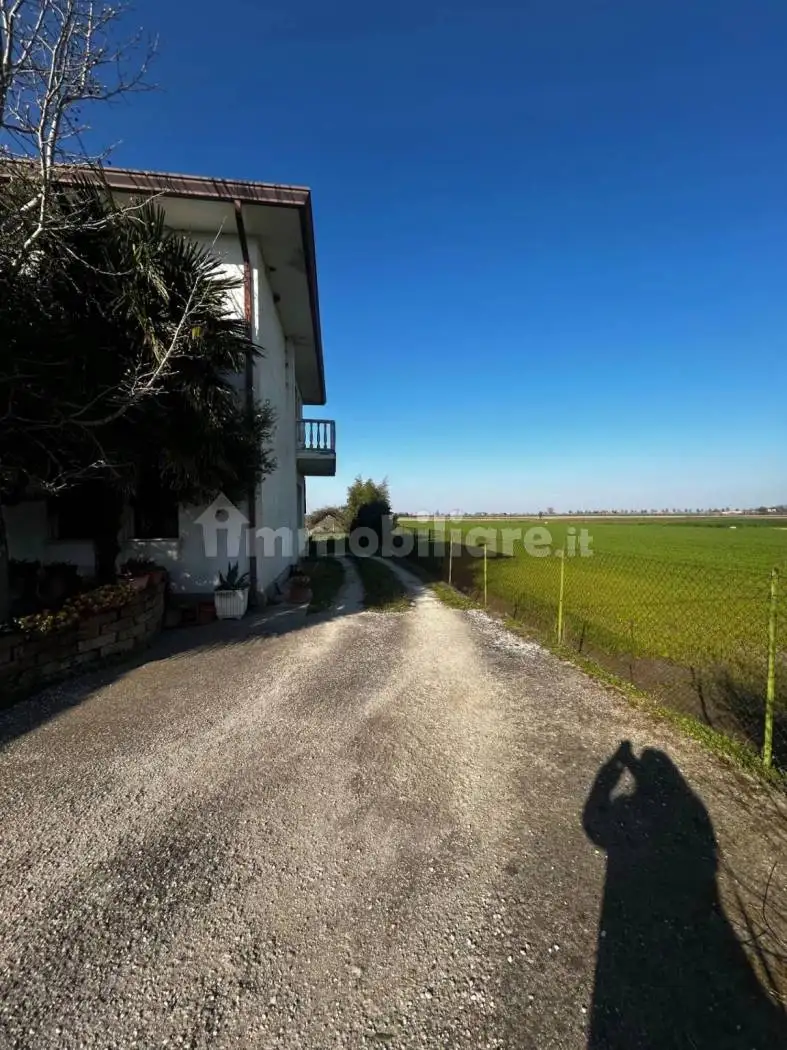 Villa unifamiliare, buono stato, 260 m², Barbona - foto 2