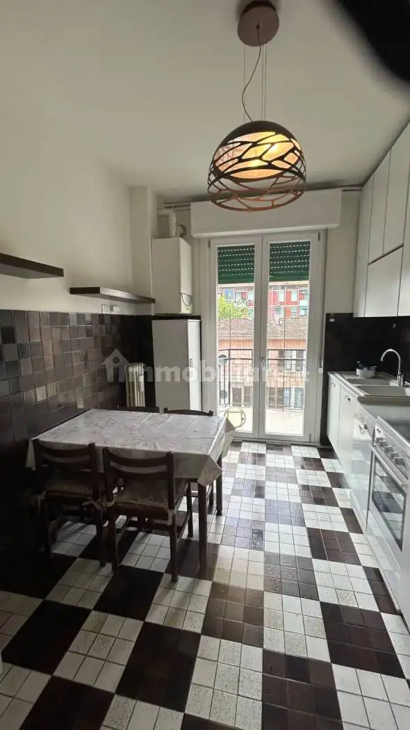 Appartamento in affitto a Parma