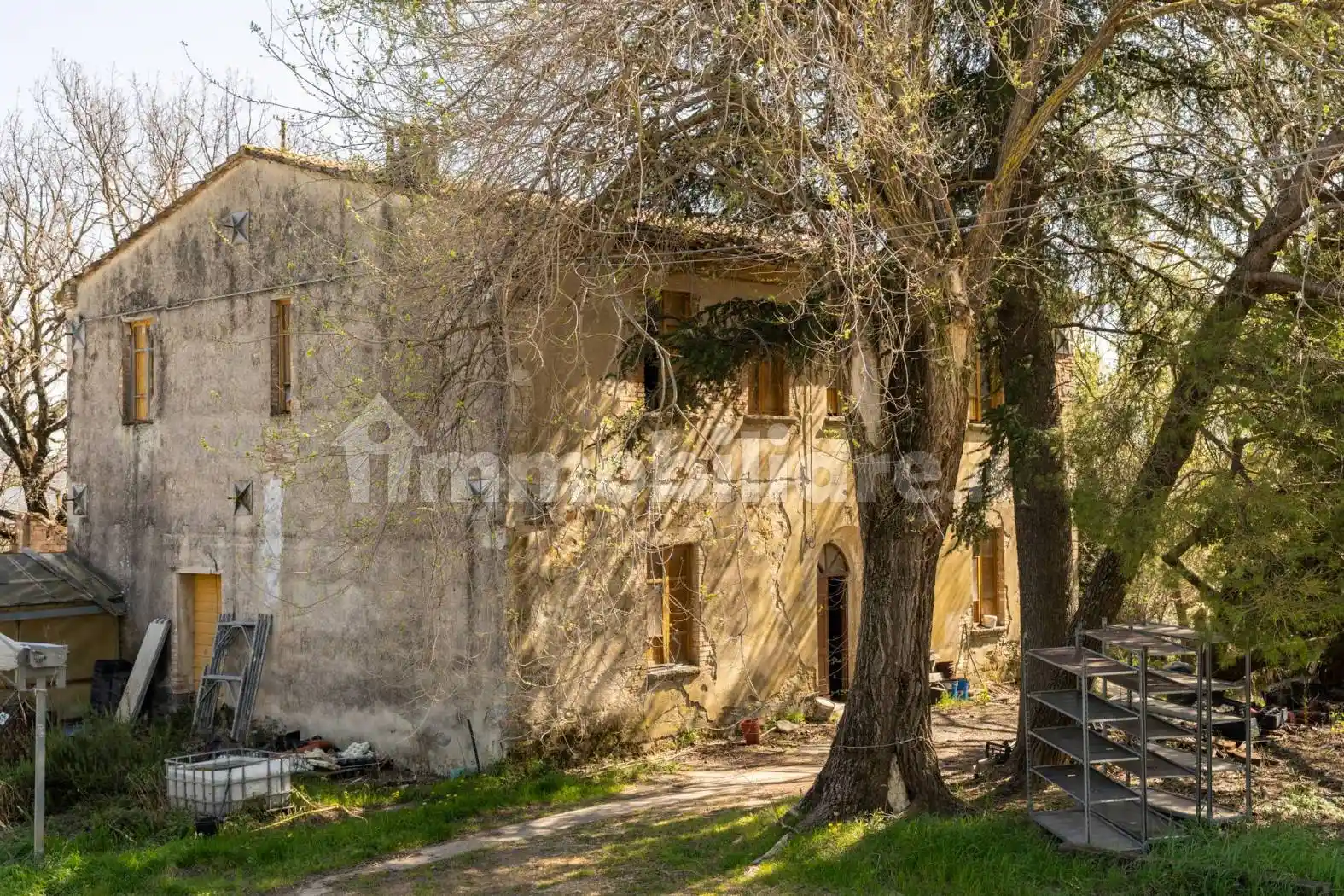 Rustico - Casale in vendita a Chianni