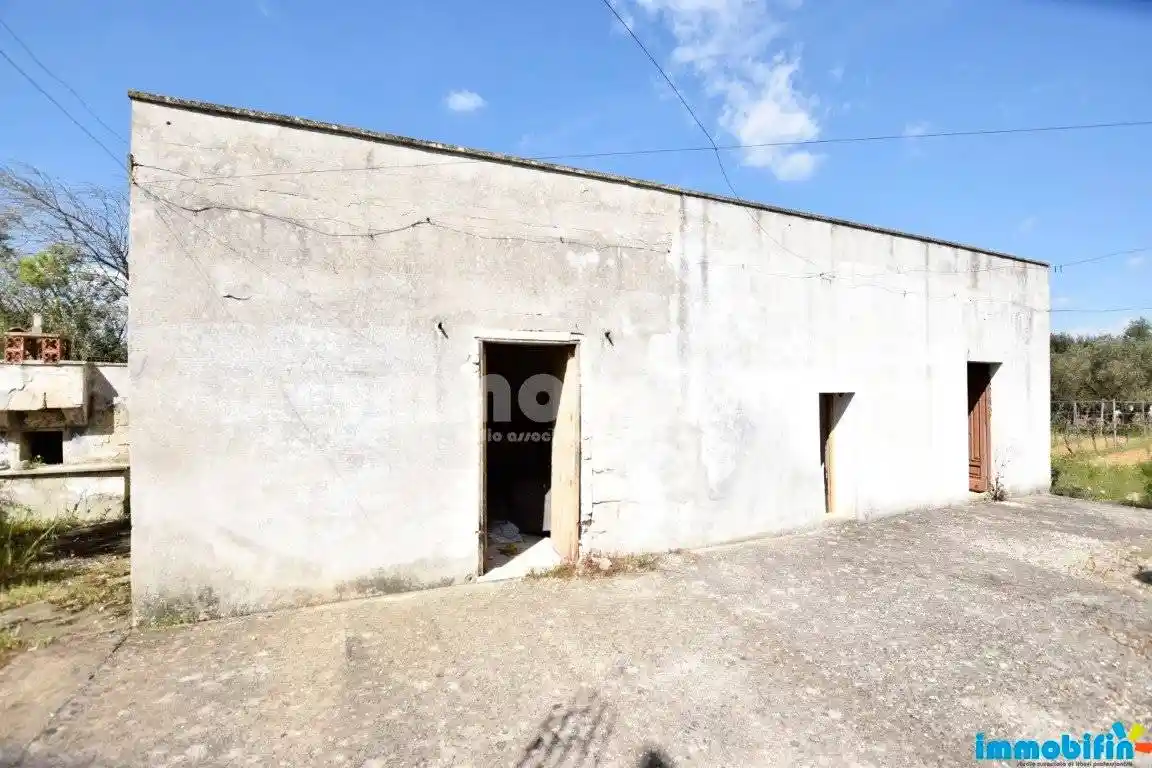 Rustico - Casale in vendita a Oria