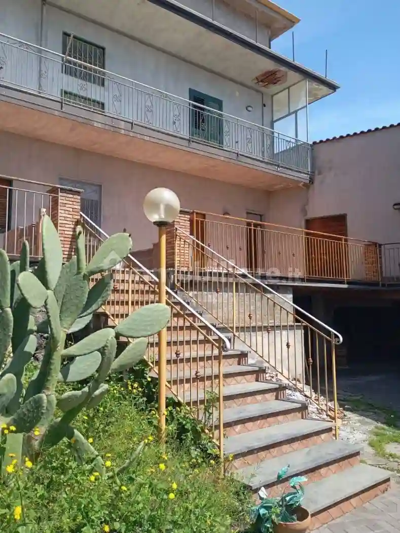 Palazzo - Edificio - foto 2