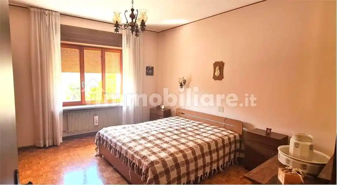 Terratetto unifamiliare 226 m², buono stato, Cesclans, Cavazzo Carnico - foto 4
