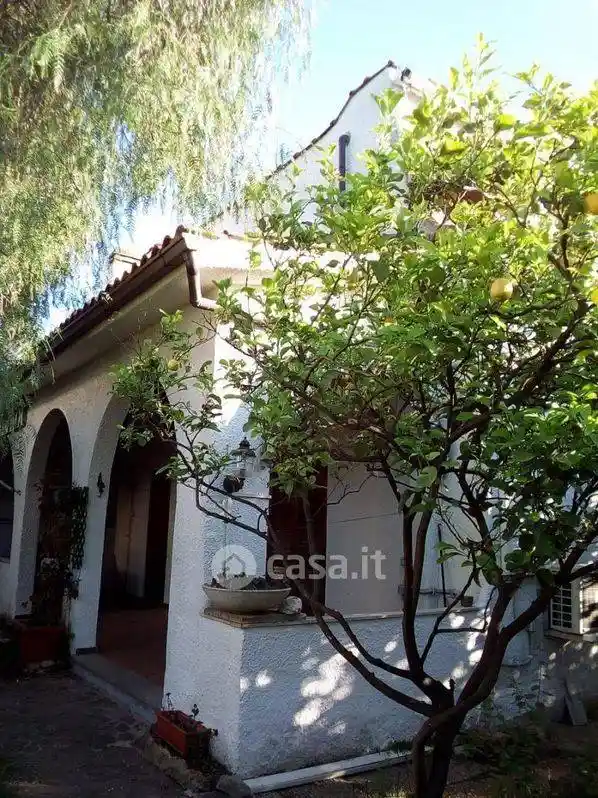Villa in affitto a Cerveteri