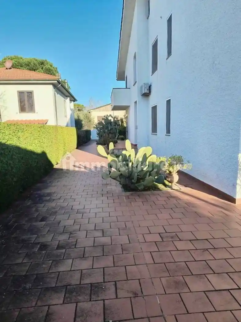 Villa unifamiliare via Isola di Capraia, Lungarno Gabriele D'Annunzio, Pisa - foto 3