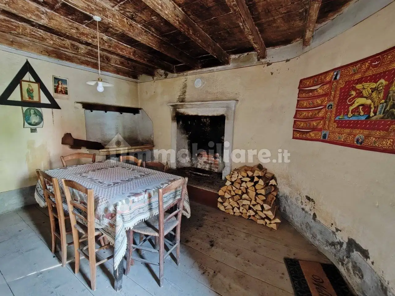 Villa in vendita a Valdastico