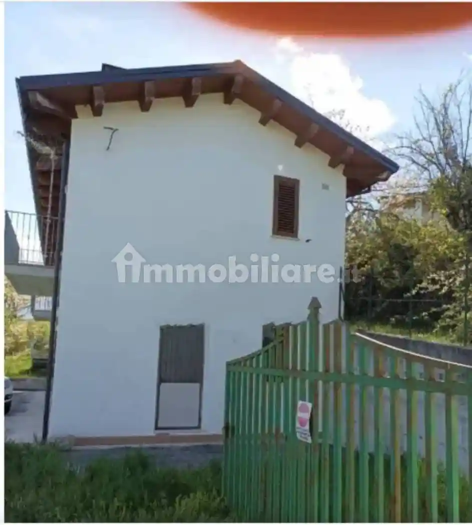 Terratetto unifamiliare via Gran Sasso, Cerchiara, Isola del Gran Sasso d'Italia - foto 4