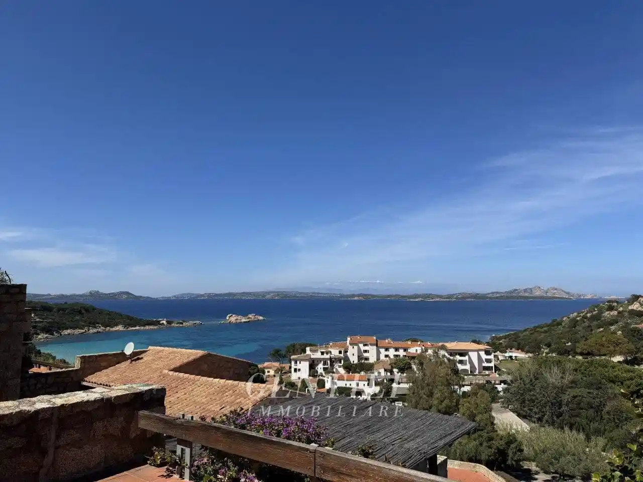 Appartamento in vendita a Arzachena