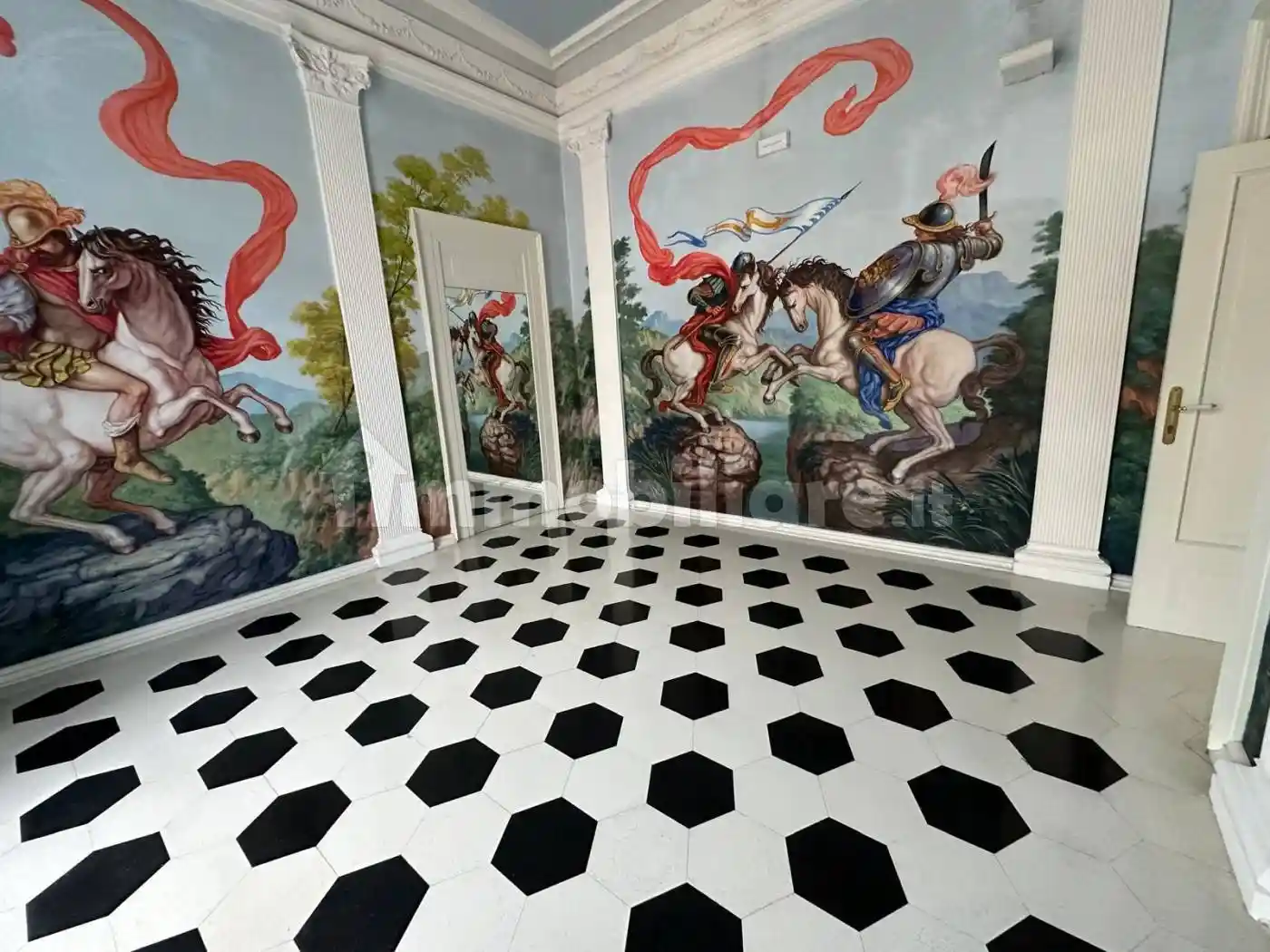 Palazzo - Edificio in affitto a Trani