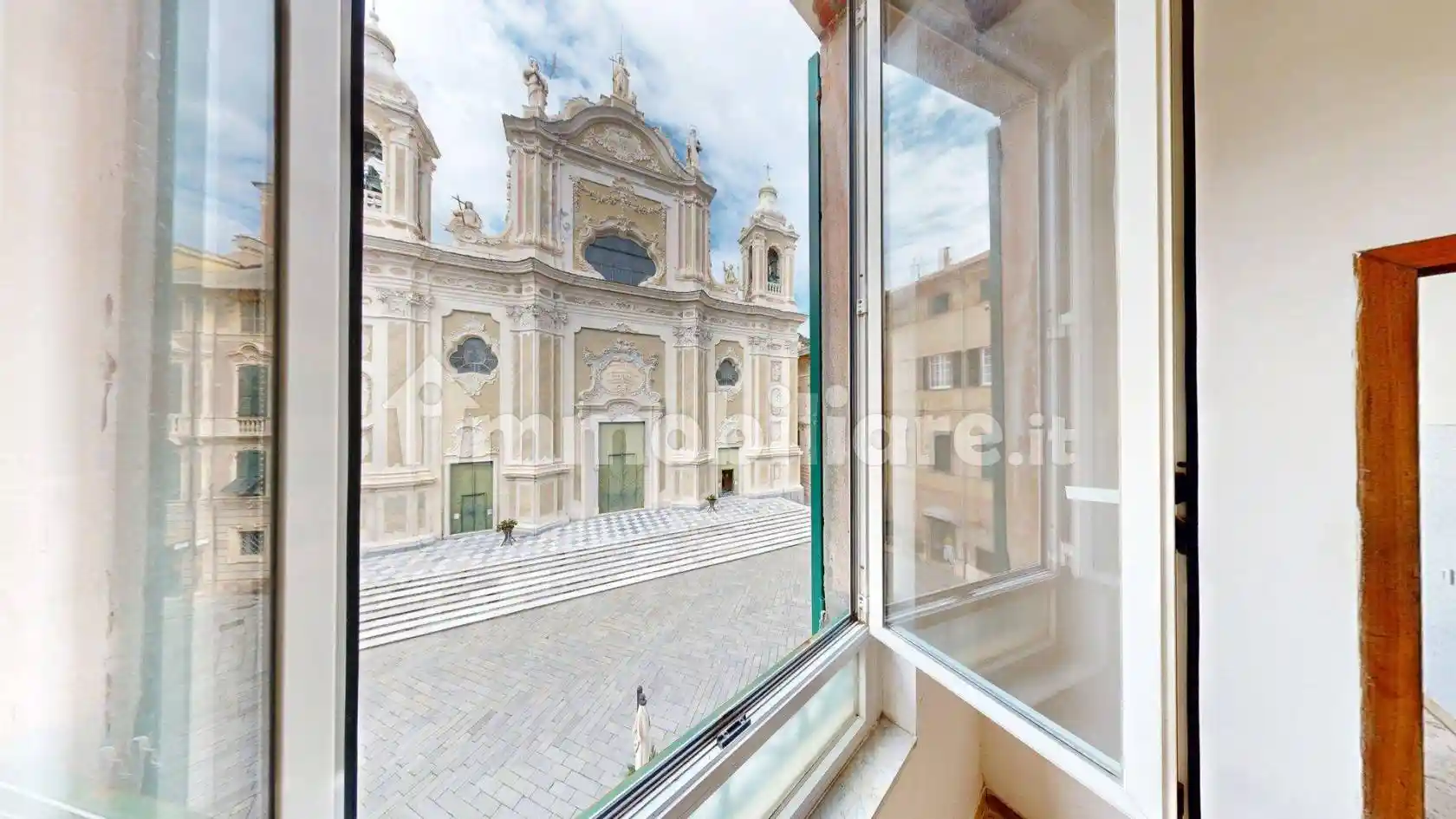 Appartamento in vendita a Finale Ligure