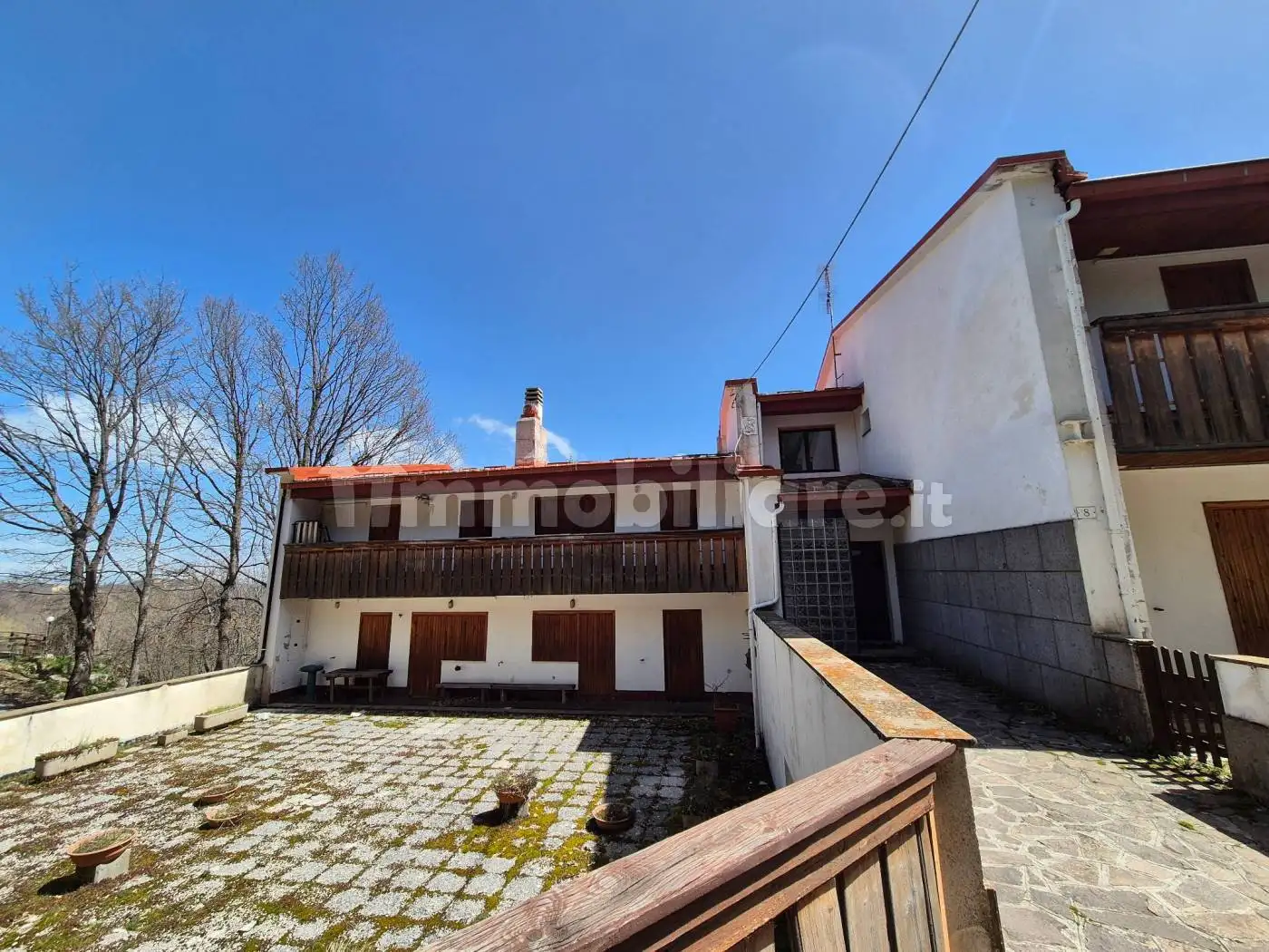 Appartamento in vendita a Rocca di Cambio