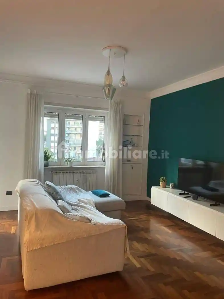 Trilocale viale degli Oleandri 16, Colli Aminei - Capodimonte, Napoli - foto 4