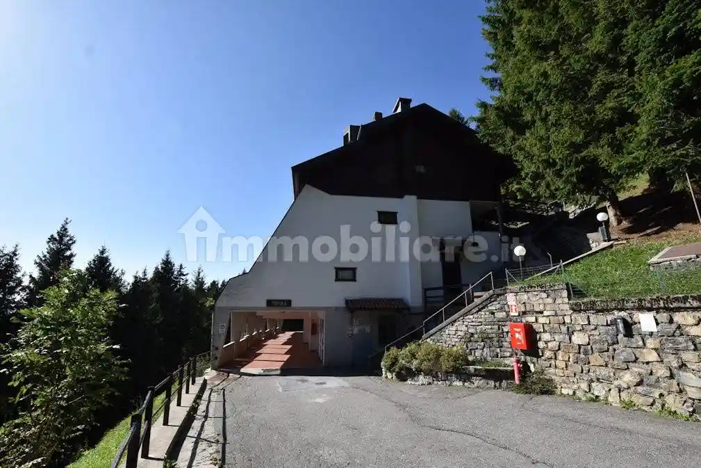 Appartamento in vendita a Castione della Presolana