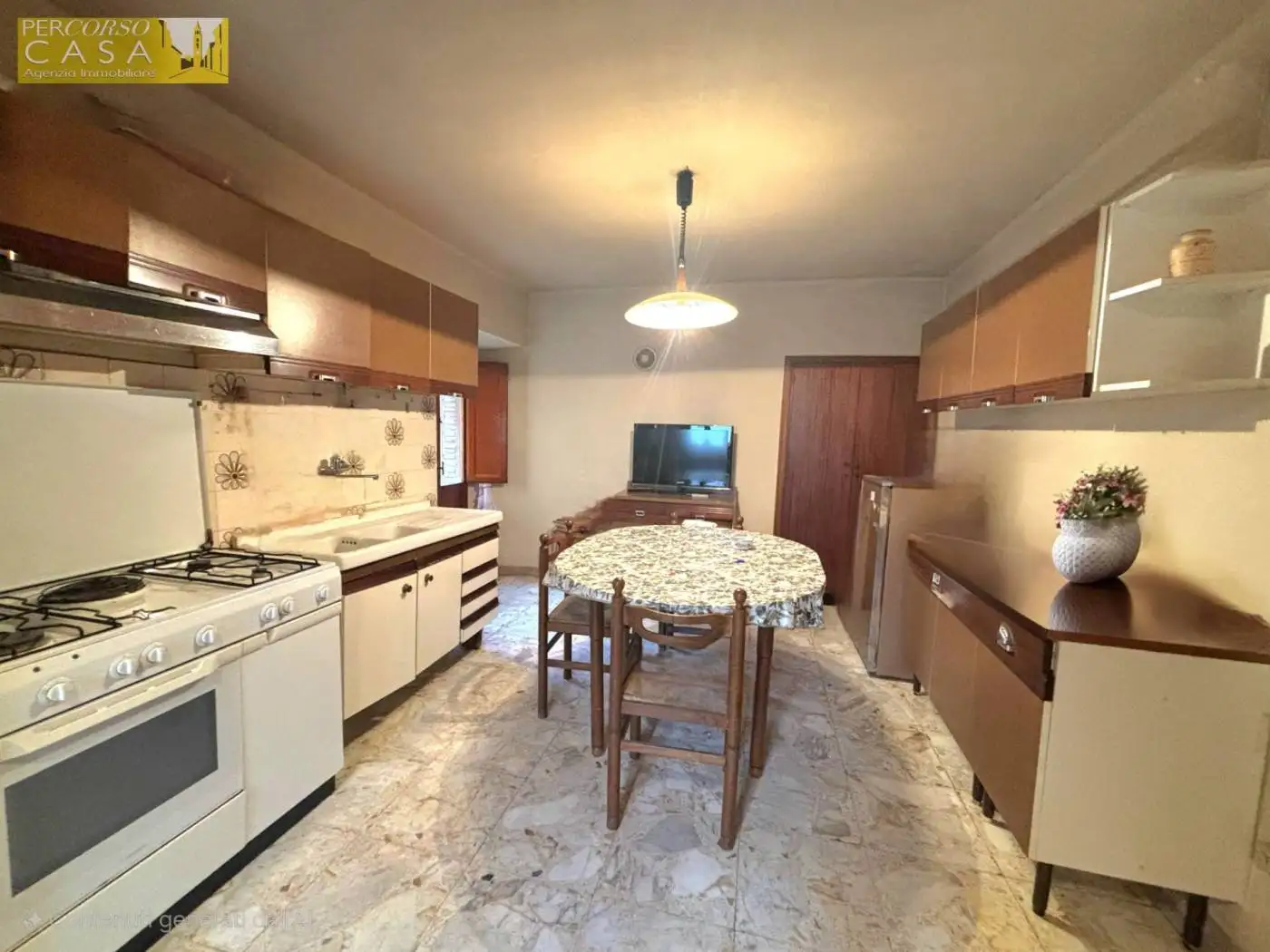 Terratetto plurifamiliare 108 m², buono stato, Nerito, Crognaleto - foto 3