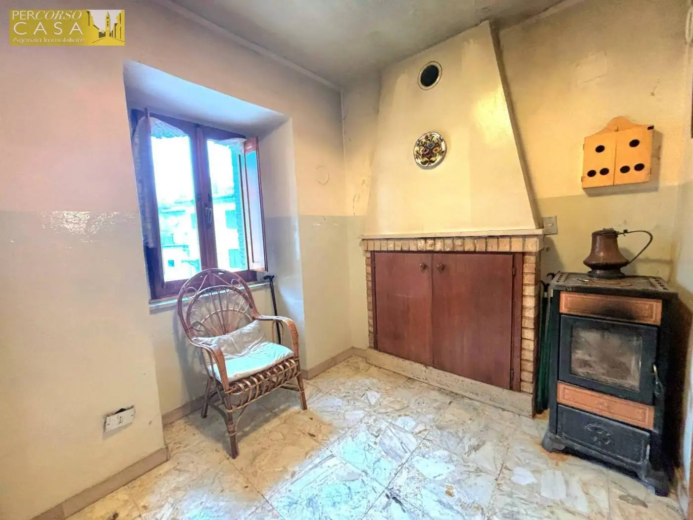 Terratetto plurifamiliare 108 m², buono stato, Nerito, Crognaleto - foto 4