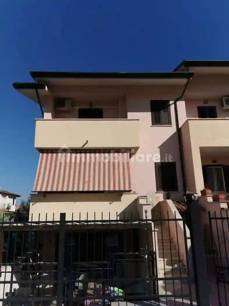 Villetta a schiera - foto 5