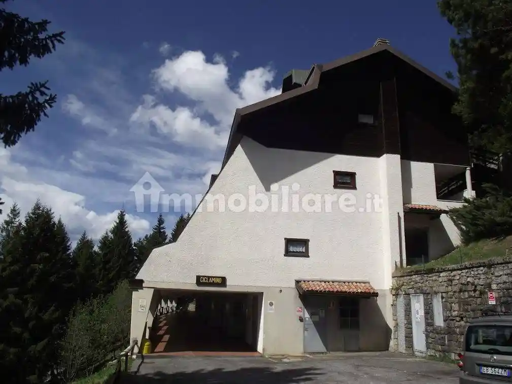 Appartamento in vendita a Castione della Presolana