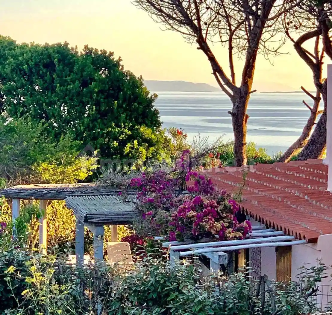 Villa in vendita a Santa Teresa Gallura