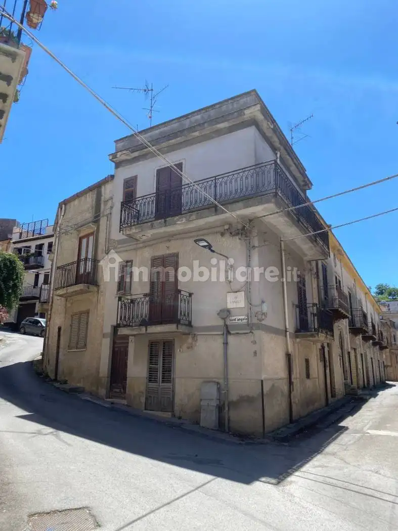 Appartamento in vendita a Vicari