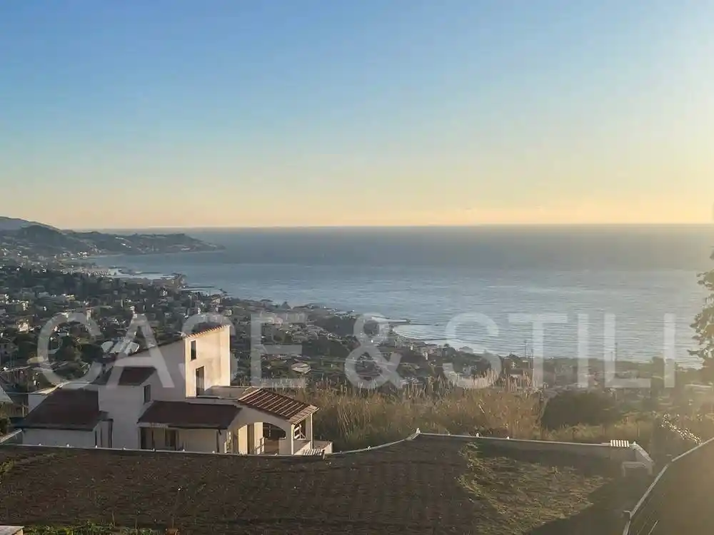 Villa in vendita a Sanremo