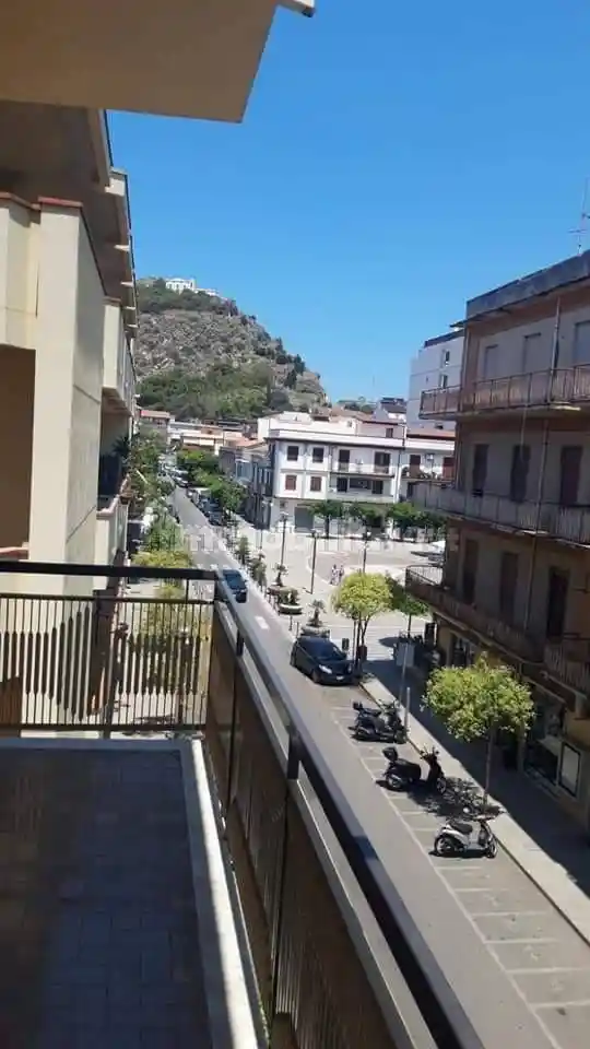 Bilocale via Vittorio Veneto 52, Centro, Capo d'Orlando - foto 3