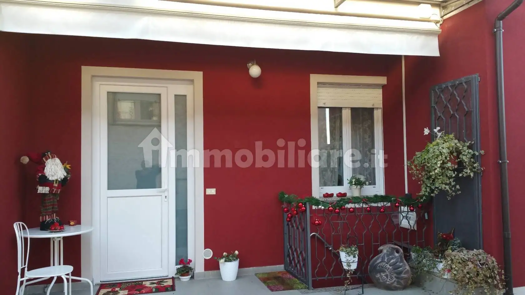 Appartamento in affitto a Sesto Calende