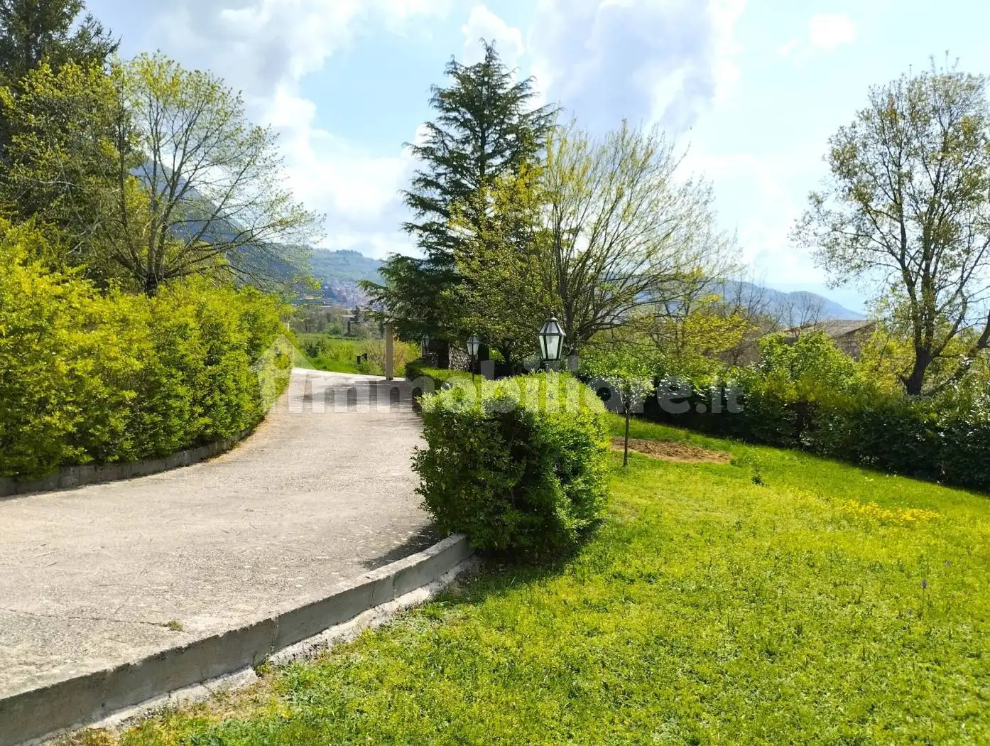 Villa bifamiliare via Borgo Bussi , 38, Centro, Celano - foto 3