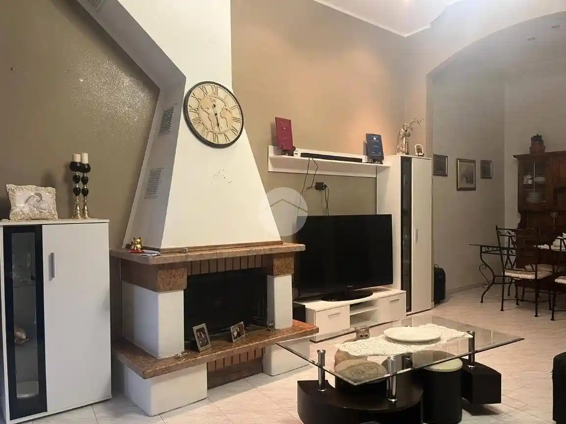 Quadrilocale traversa Giannuzzi Savelli 14, Centro Storico, Cosenza - foto 5