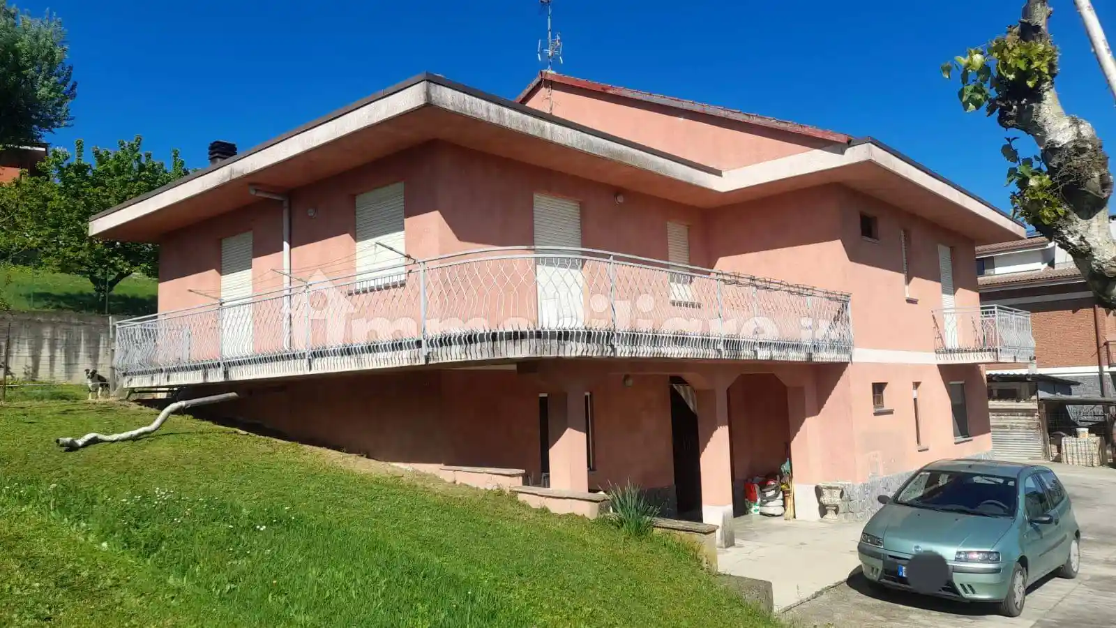 Villa in vendita a Costigliole d'Asti