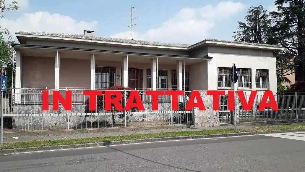 Villa in vendita a Busto Arsizio