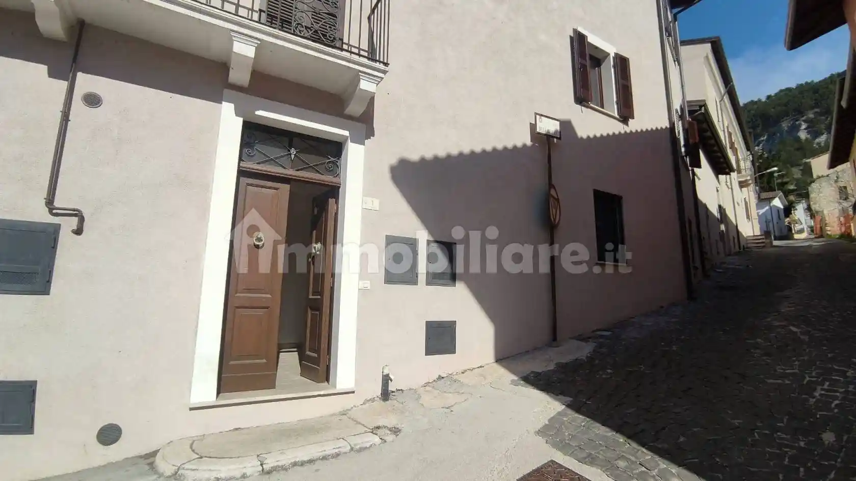 Quadrilocale corso Sallustio 118, Centro, Pizzoli - foto 2