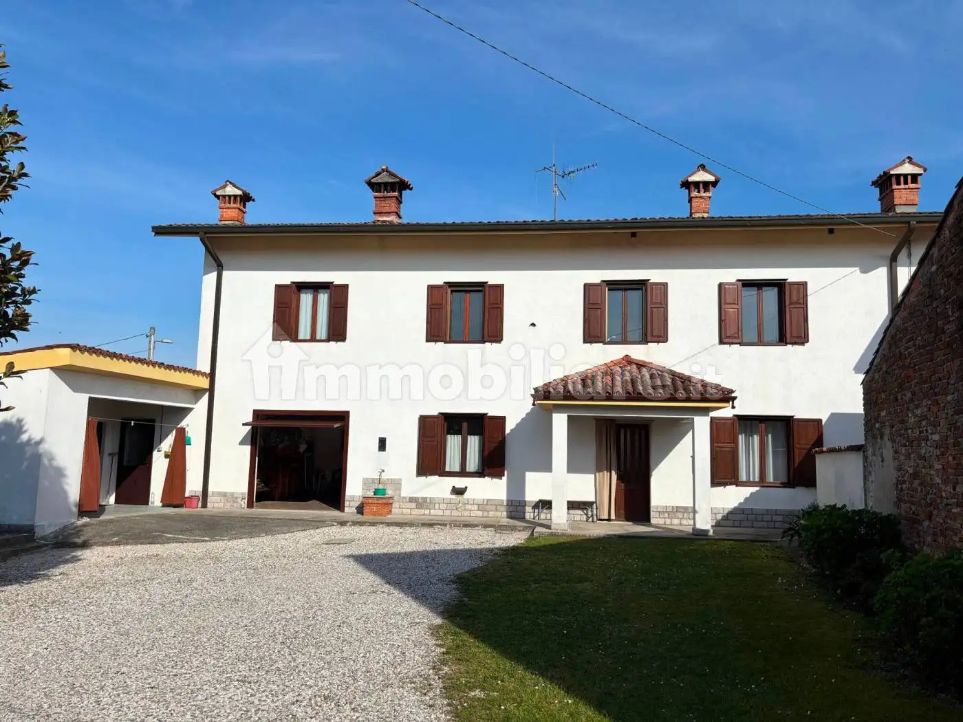 Villa in vendita a Savogna d'Isonzo