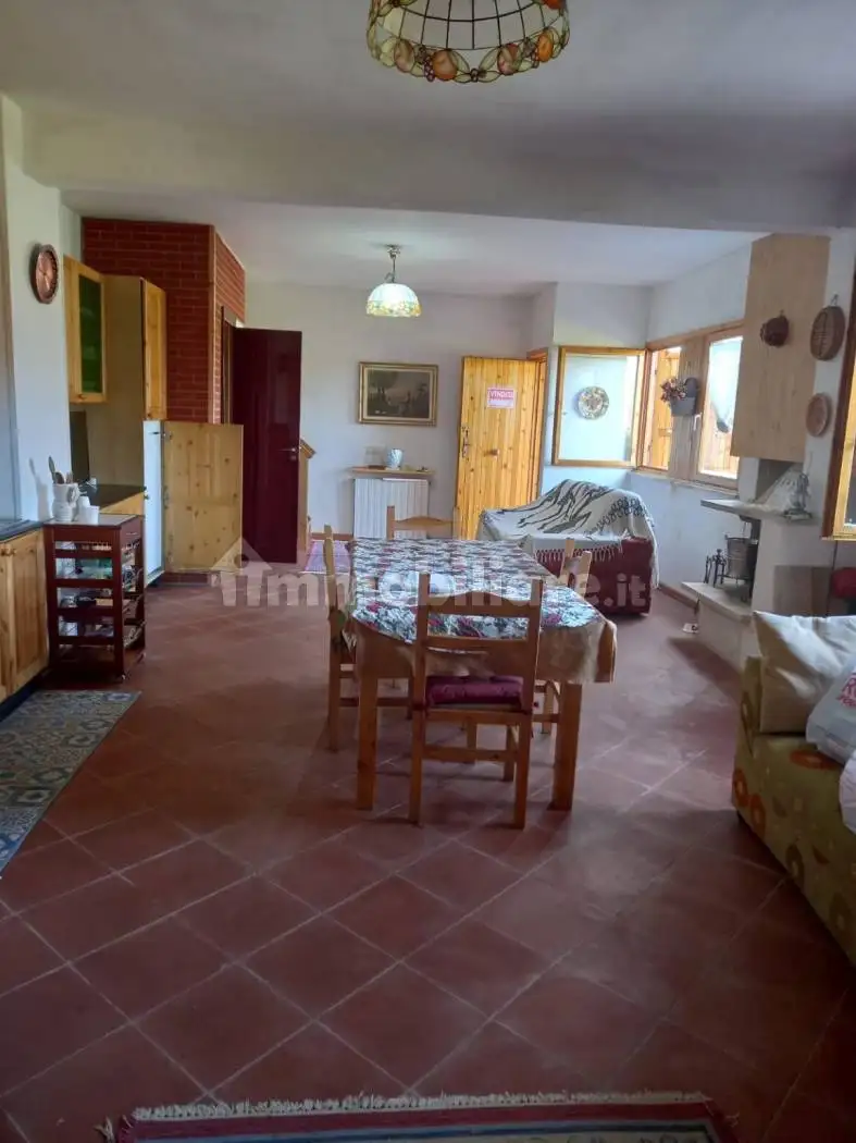 Quadrilocale piazzale del Castagno, Faeto - foto 2