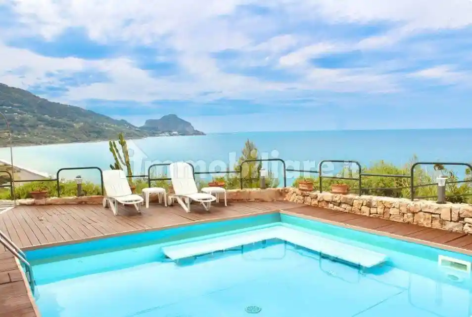 Appartamento in vendita a Cefalù