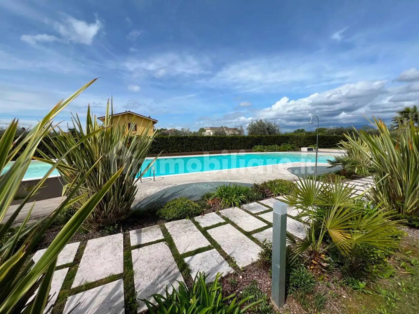 Appartamento in affitto a Lazise